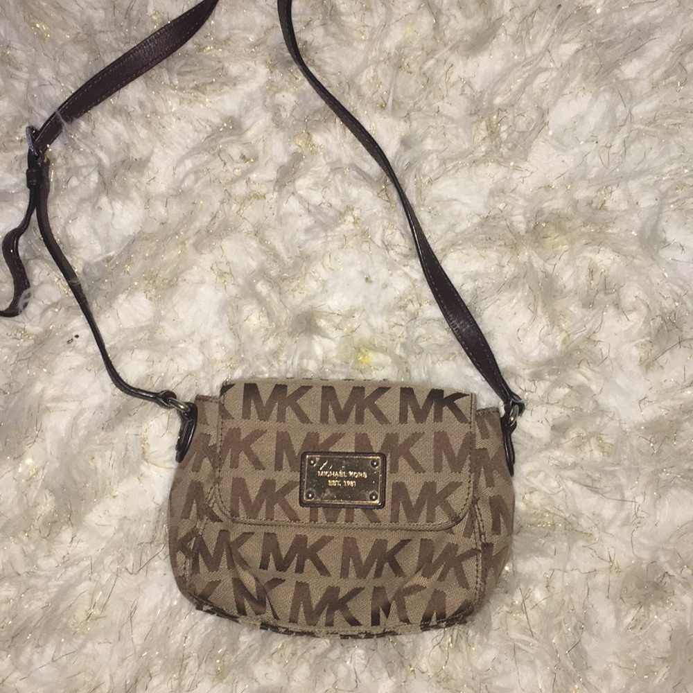 MK purse